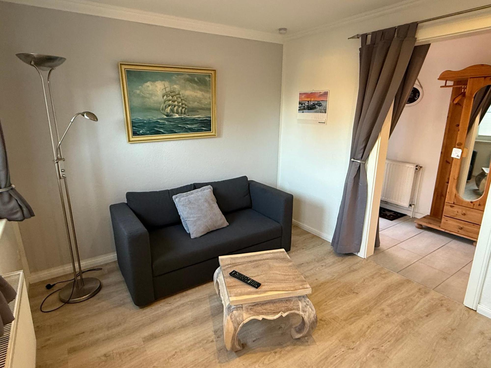 Ferienwohnung „Ole Karkenwech“ Husum-Roedemis Husum  Exterior foto
